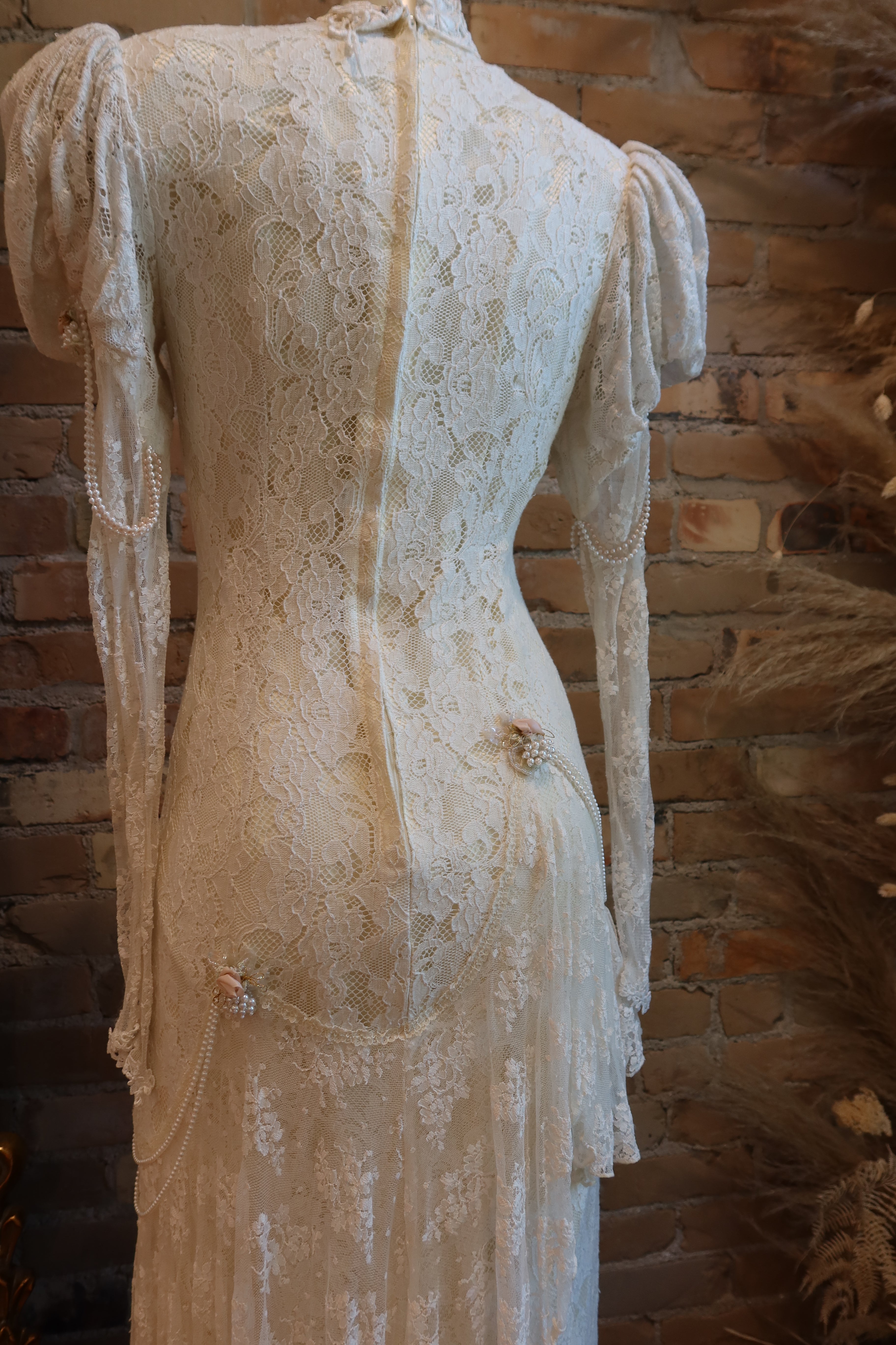 1980s Tea Time Rose Gown