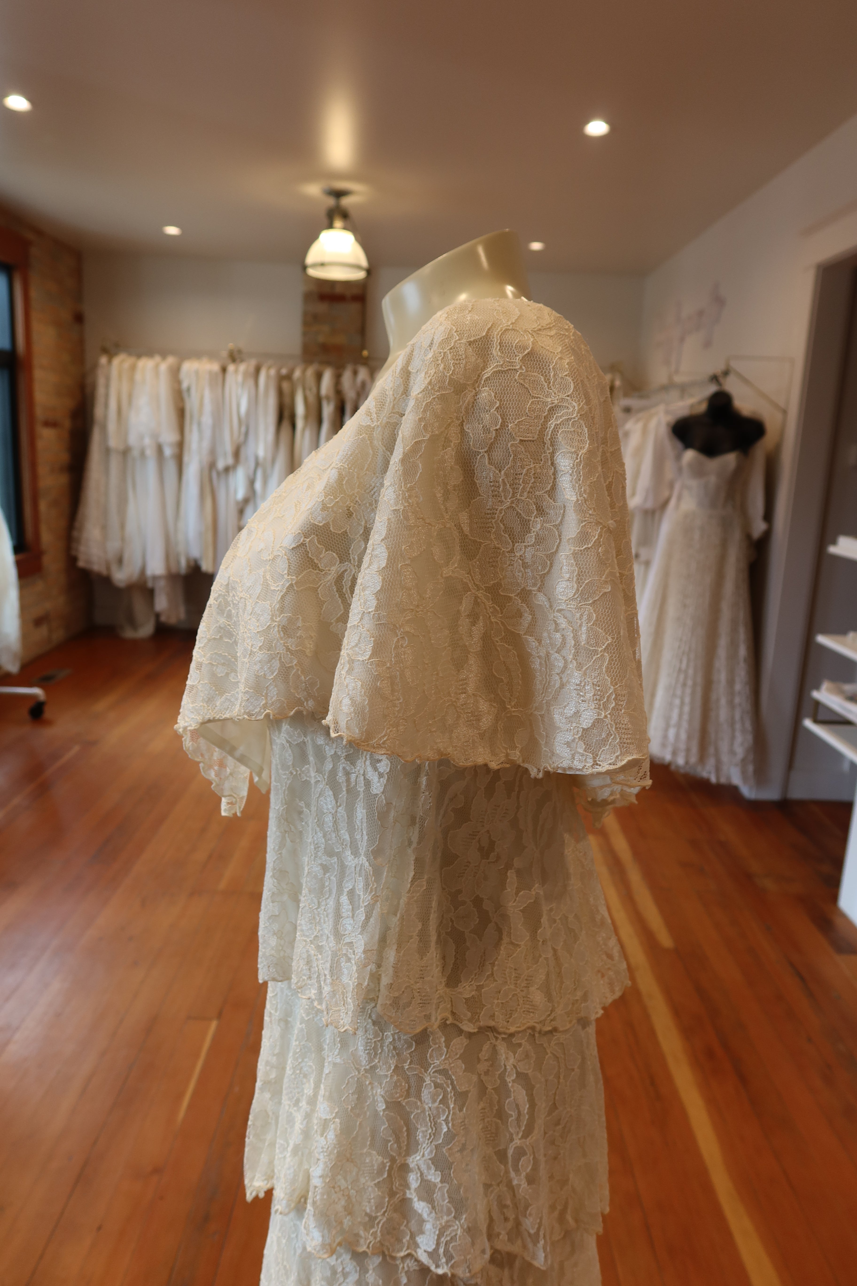 1980s Ruffled Ivory Lace Dress