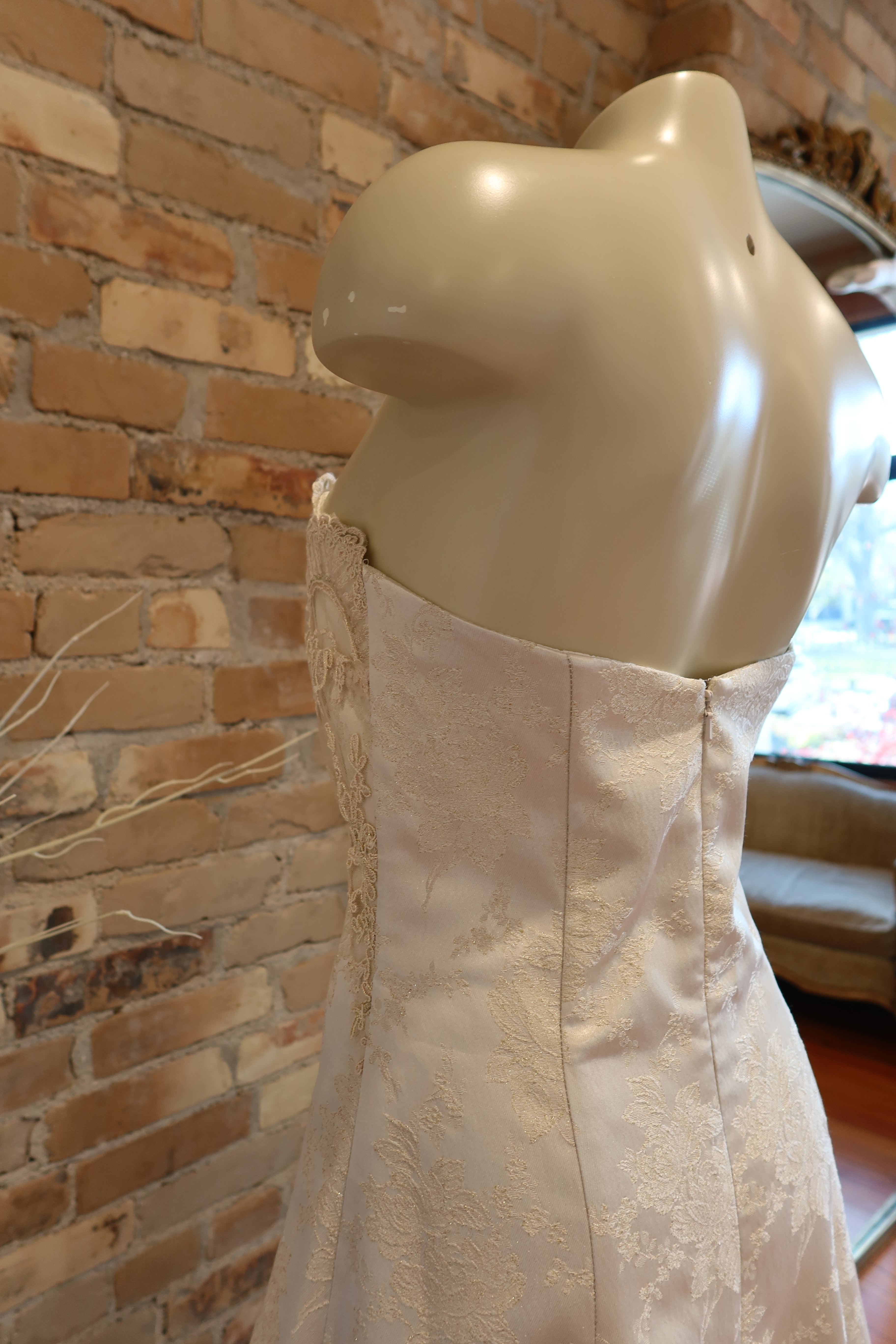 90s Strapless Jessica McClintock Brocade Gown