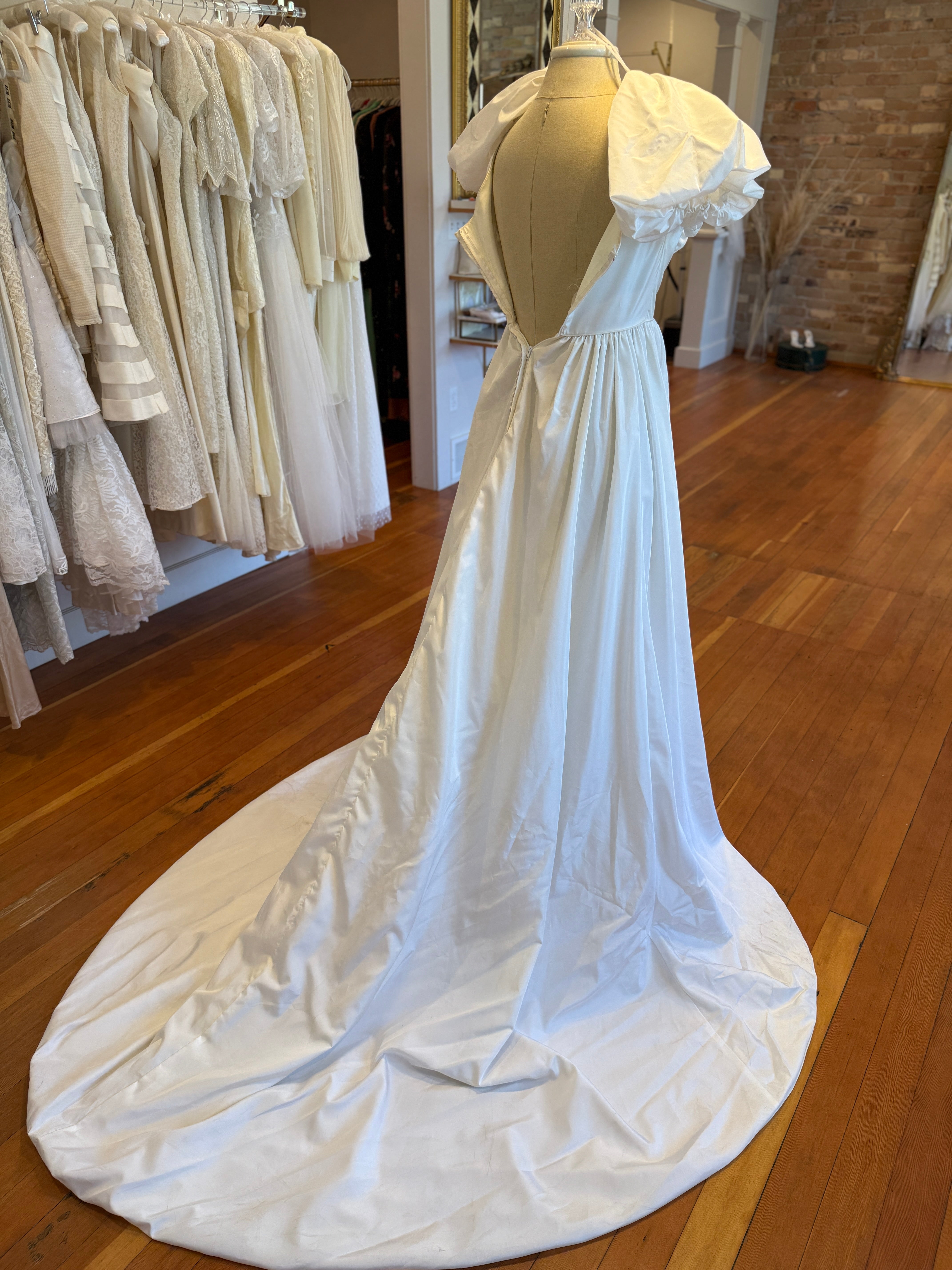 1970s Alfred Angelo Rose Gown